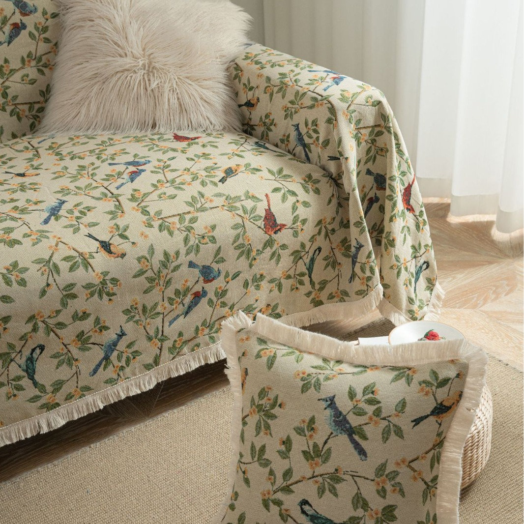 Cottage Flower Quilted Sofa Cover NCU0HNH905